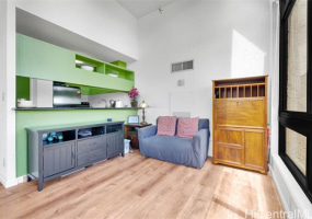 300 Wai Nani Way,Honolulu,Hawaii,96815,2 Bedrooms Bedrooms,2 BathroomsBathrooms,Condo/Townhouse,Wai Nani,20,18062338