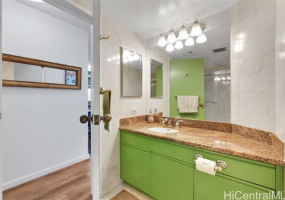 300 Wai Nani Way,Honolulu,Hawaii,96815,2 Bedrooms Bedrooms,2 BathroomsBathrooms,Condo/Townhouse,Wai Nani,20,18062338
