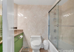 300 Wai Nani Way,Honolulu,Hawaii,96815,2 Bedrooms Bedrooms,2 BathroomsBathrooms,Condo/Townhouse,Wai Nani,20,18062338