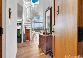 300 Wai Nani Way,Honolulu,Hawaii,96815,2 Bedrooms Bedrooms,2 BathroomsBathrooms,Condo/Townhouse,Wai Nani,20,18062338