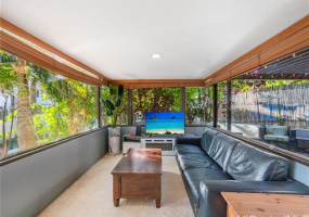 1821 Kumakani Place,Honolulu,Hawaii,96821,6 Bedrooms Bedrooms,3 BathroomsBathrooms,Single family,Kumakani,18062382