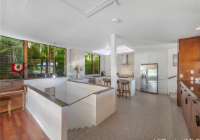 1821 Kumakani Place,Honolulu,Hawaii,96821,6 Bedrooms Bedrooms,3 BathroomsBathrooms,Single family,Kumakani,18062382