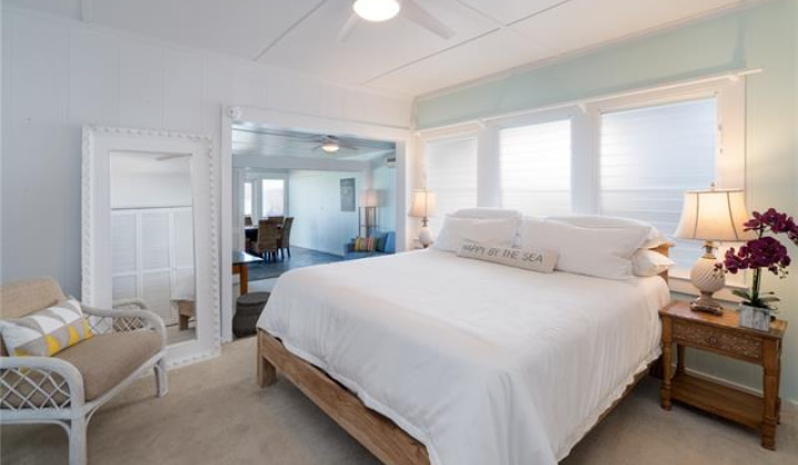 1276 Mokulua Drive,Kailua,Hawaii,96734,6 Bedrooms Bedrooms,5 BathroomsBathrooms,Single family,Mokulua,18062403