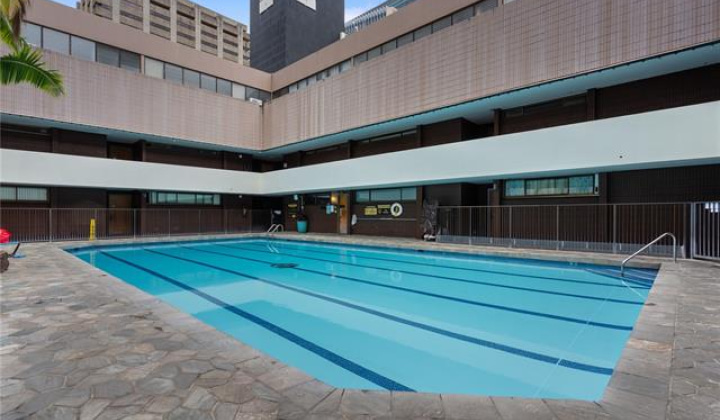 1088 Bishop Street,Honolulu,Hawaii,96813,1 Bedroom Bedrooms,1 BathroomBathrooms,Condo/Townhouse,Bishop,11,19223076