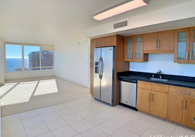 1009 Kapiolani Boulevard,Honolulu,Hawaii,96814,2 Bedrooms Bedrooms,2 BathroomsBathrooms,Condo/Townhouse,Kapiolani,45,18062492