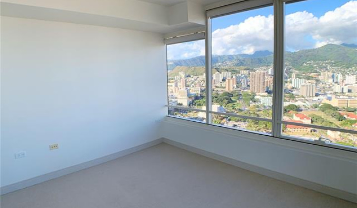 1009 Kapiolani Boulevard,Honolulu,Hawaii,96814,2 Bedrooms Bedrooms,2 BathroomsBathrooms,Condo/Townhouse,Kapiolani,45,18062492