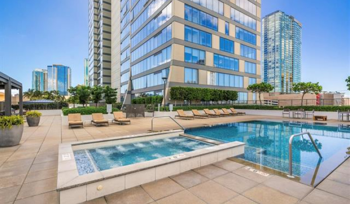 1009 Kapiolani Boulevard,Honolulu,Hawaii,96814,2 Bedrooms Bedrooms,2 BathroomsBathrooms,Condo/Townhouse,Kapiolani,45,18062492