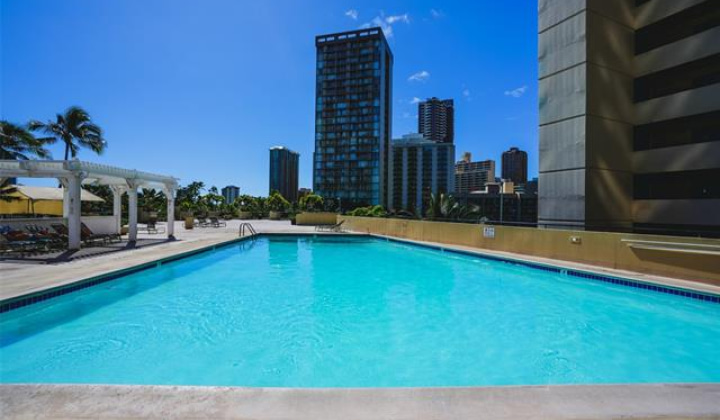 444 Niu Street,Honolulu,Hawaii,96815,1 ベッドルーム ベッドルーム,2 バスルームバスルーム,コンド / タウンハウス,Niu,29,18513973