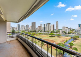 2333 Kapiolani Boulevard,Honolulu,Hawaii,96826,2 Bedrooms Bedrooms,2 BathroomsBathrooms,Condo/Townhouse,Kapiolani,11,18062835