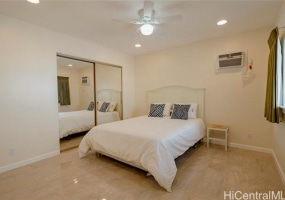 1129 Kaimoku Place,Honolulu,Hawaii,96821,5 Bedrooms Bedrooms,3 BathroomsBathrooms,Single family,Kaimoku,17671413