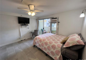 2240 Kuhio Avenue,Honolulu,Hawaii,96815,1 Bedroom Bedrooms,1 BathroomBathrooms,Condo/Townhouse,Kuhio,18,17671938