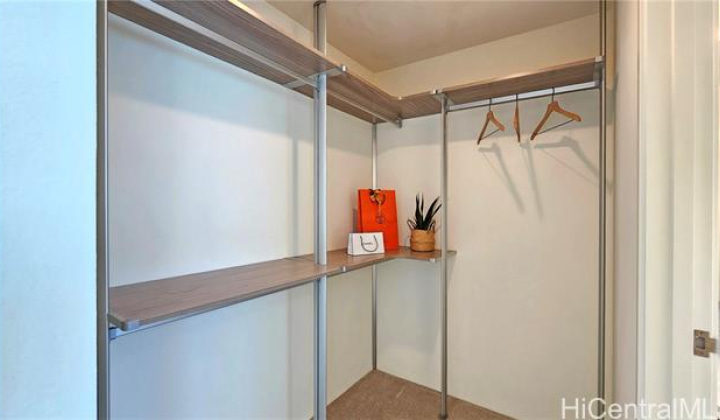 1631 Kapiolani Boulevard,Honolulu,Hawaii,96814,2 ベッドルーム ベッドルーム,2 バスルームバスルーム,コンド / タウンハウス,Kapiolani,33,18068432