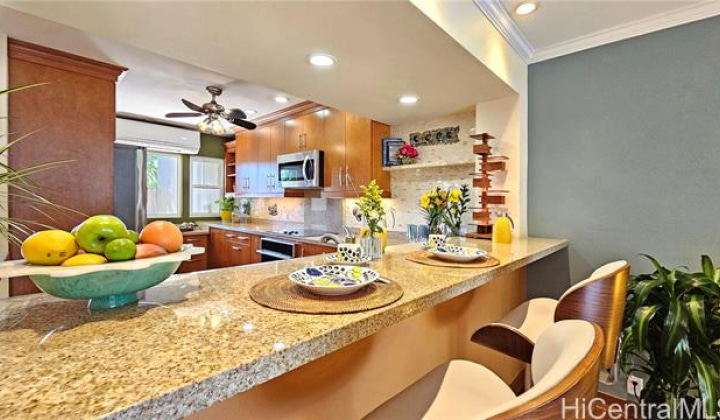 6370 Hawaii Kai Drive,Honolulu,Hawaii,96825,3 Bedrooms Bedrooms,2 BathroomsBathrooms,Condo/Townhouse,Hawaii Kai,1,18068887