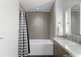 1001 Queen Street,Honolulu,Hawaii,96814,3 Bedrooms Bedrooms,3 BathroomsBathrooms,Condo/Townhouse,Queen,28,18652090