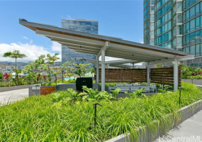 1001 Queen Street,Honolulu,Hawaii,96814,3 Bedrooms Bedrooms,3 BathroomsBathrooms,Condo/Townhouse,Queen,28,18652090