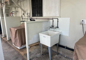 2153 Booth Road,Honolulu,Hawaii,96813,11 Bedrooms Bedrooms,5 BathroomsBathrooms,Single family,Booth,18895596