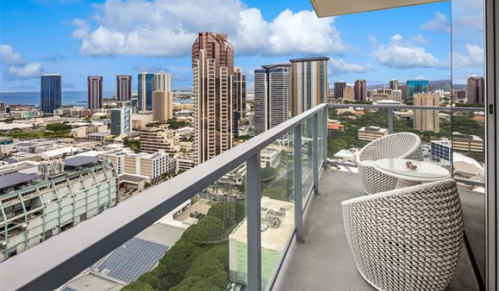 888 Kapiolani Boulevard,Honolulu,Hawaii,96813,3 Bedrooms Bedrooms,2 BathroomsBathrooms,Condo/Townhouse,Kapiolani,30,19228572
