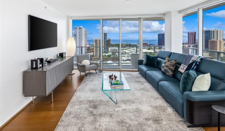 888 Kapiolani Boulevard,Honolulu,Hawaii,96813,3 Bedrooms Bedrooms,2 BathroomsBathrooms,Condo/Townhouse,Kapiolani,30,19228572