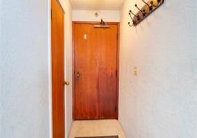 300 Wai Nani Way,Honolulu,Hawaii,96815,1 バスルームバスルーム,コンド / タウンハウス,Wai Nani,25,18070270