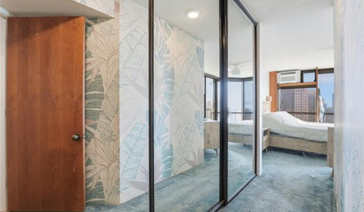 60 Beretania Street,Honolulu,Hawaii,96817,2 Bedrooms Bedrooms,2 BathroomsBathrooms,Condo/Townhouse,Beretania,30,19229867