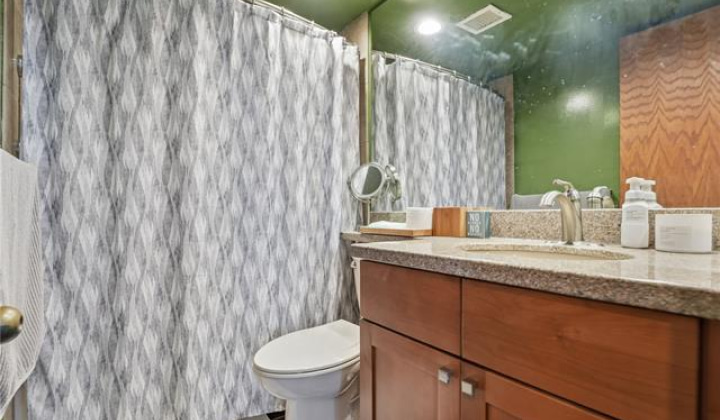 60 Beretania Street,Honolulu,Hawaii,96817,2 Bedrooms Bedrooms,2 BathroomsBathrooms,Condo/Townhouse,Beretania,30,19229867