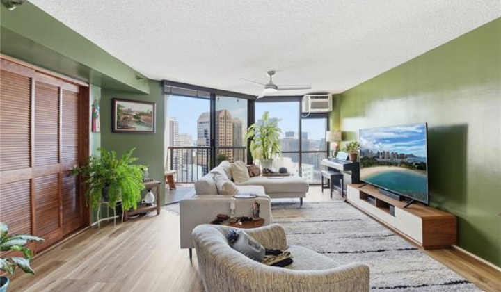 60 Beretania Street,Honolulu,Hawaii,96817,2 Bedrooms Bedrooms,2 BathroomsBathrooms,Condo/Townhouse,Beretania,30,19229867