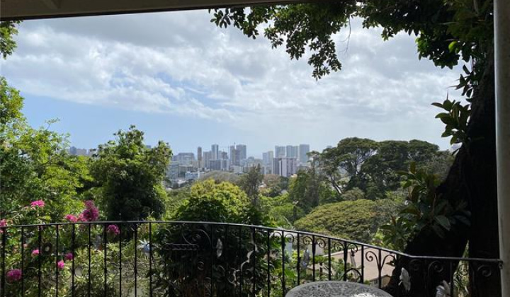2185 Round Top Drive,Honolulu,Hawaii,96822,5 Bedrooms Bedrooms,3 BathroomsBathrooms,Single family,Round Top,18071534