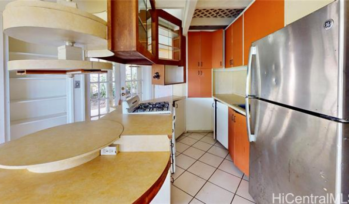 2185 Round Top Drive,Honolulu,Hawaii,96822,5 Bedrooms Bedrooms,3 BathroomsBathrooms,Single family,Round Top,18071534