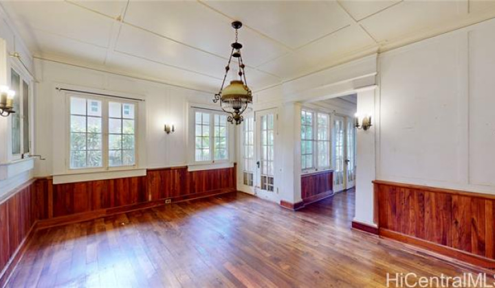 2185 Round Top Drive,Honolulu,Hawaii,96822,5 Bedrooms Bedrooms,3 BathroomsBathrooms,Single family,Round Top,18071534