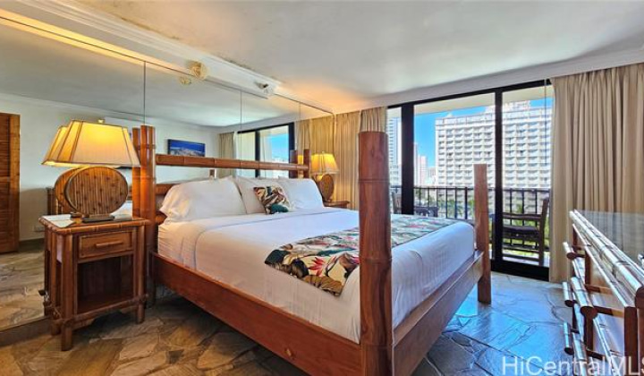 2425 Kuhio Avenue,Honolulu,Hawaii,96815,1 ベッドルーム ベッドルーム,1 バスルームバスルーム,コンド / タウンハウス,Kuhio,11,18519738