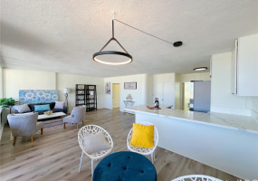 1710 Makiki Street,Honolulu,Hawaii,96822,2 ベッドルーム ベッドルーム,2 バスルームバスルーム,コンド / タウンハウス,Makiki,10,18071724