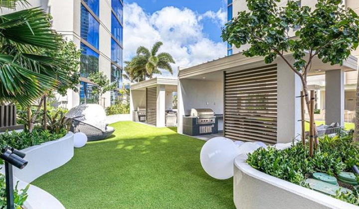 1388 Kapiolani Boulevard,Honolulu,Hawaii,96814,2 Bedrooms Bedrooms,2 BathroomsBathrooms,Condo/Townhouse,Kapiolani,35,19266145