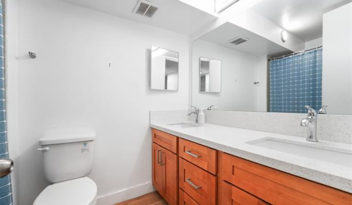 2501 Coyne Street,Honolulu,Hawaii,96826,3 Bedrooms Bedrooms,1 BathroomBathrooms,Condo/Townhouse,Coyne,1,19230944