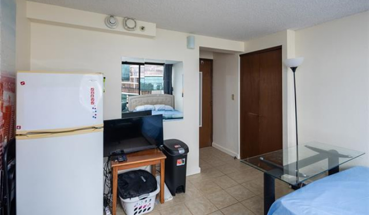 444 Niu Street,Honolulu,Hawaii,96815,1 ベッドルーム ベッドルーム,2 バスルームバスルーム,コンド / タウンハウス,Niu,33,18072701