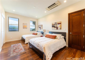 4218 Kaimanahila Street,Honolulu,Hawaii,96816,5 ベッドルーム ベッドルーム,5 バスルームバスルーム,一戸建て,Kaimanahila,18577495