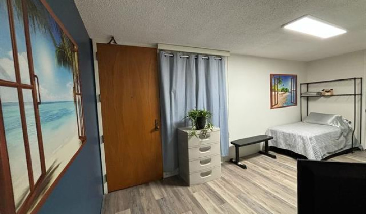 1088 Bishop Street,Honolulu,Hawaii,96813,2 Bedrooms Bedrooms,1 BathroomBathrooms,Condo/Townhouse,Bishop,7,18074423