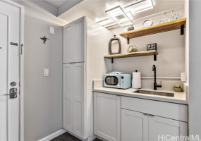 134 Kapahulu Avenue,Honolulu,Hawaii,96815,1 BathroomBathrooms,Condo/Townhouse,Kapahulu,7,18671771