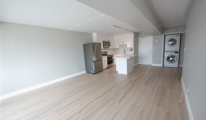 2333 Kapiolani Boulevard,Honolulu,Hawaii,96826,1 Bedroom Bedrooms,1 BathroomBathrooms,Condo/Townhouse,Kapiolani,12,18075606
