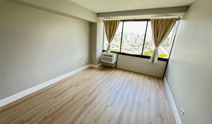 2333 Kapiolani Boulevard,Honolulu,Hawaii,96826,1 Bedroom Bedrooms,1 BathroomBathrooms,Condo/Townhouse,Kapiolani,12,18075606