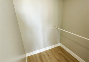 2333 Kapiolani Boulevard,Honolulu,Hawaii,96826,1 Bedroom Bedrooms,1 BathroomBathrooms,Condo/Townhouse,Kapiolani,12,18075606