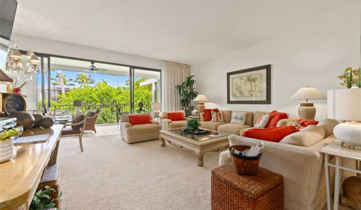 4999 Kahala Avenue,Honolulu,Hawaii,96816,2 ベッドルーム ベッドルーム,2 バスルームバスルーム,コンド / タウンハウス,Kahala,4,18076136