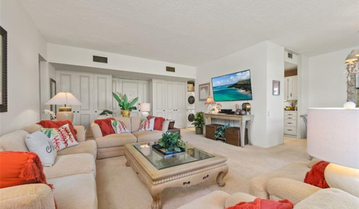 4999 Kahala Avenue,Honolulu,Hawaii,96816,2 ベッドルーム ベッドルーム,2 バスルームバスルーム,コンド / タウンハウス,Kahala,4,18076136
