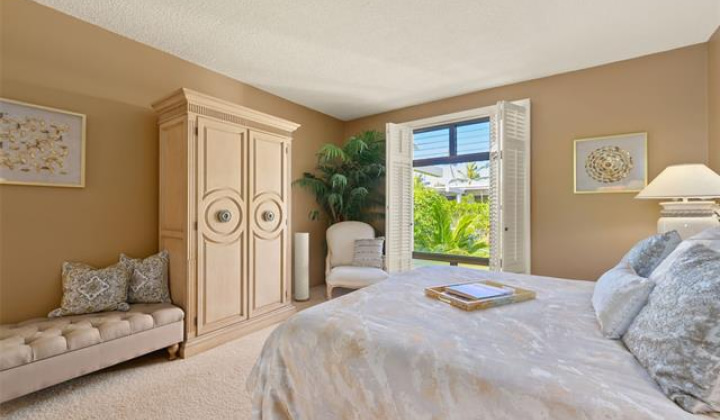 4999 Kahala Avenue,Honolulu,Hawaii,96816,2 ベッドルーム ベッドルーム,2 バスルームバスルーム,コンド / タウンハウス,Kahala,4,18076136