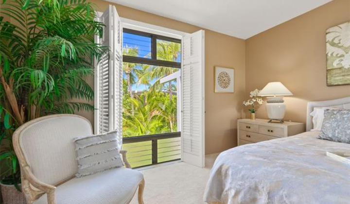 4999 Kahala Avenue,Honolulu,Hawaii,96816,2 ベッドルーム ベッドルーム,2 バスルームバスルーム,コンド / タウンハウス,Kahala,4,18076136
