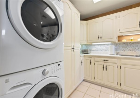 4999 Kahala Avenue,Honolulu,Hawaii,96816,2 ベッドルーム ベッドルーム,2 バスルームバスルーム,コンド / タウンハウス,Kahala,4,18076136