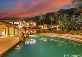3239 Noela Drive,Honolulu,Hawaii,96815,8 Bedrooms Bedrooms,9 BathroomsBathrooms,Single family,Noela,17679765