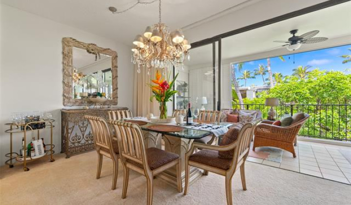 4999 Kahala Avenue,Honolulu,Hawaii,96816,2 ベッドルーム ベッドルーム,2 バスルームバスルーム,コンド / タウンハウス,Kahala,4,18076136