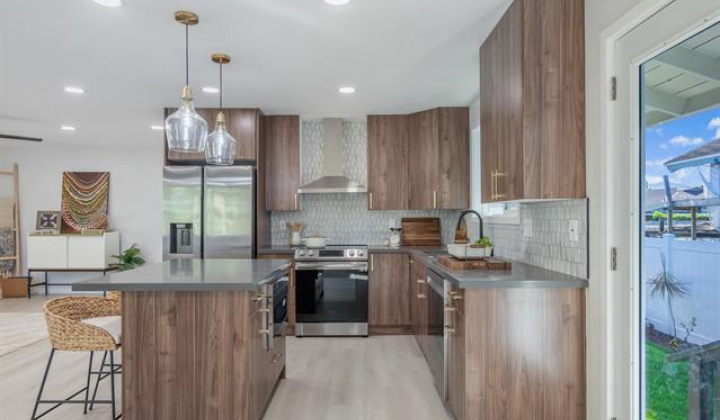 315 Oneawa Street,Kailua,Hawaii,96734,5 Bedrooms Bedrooms,2 BathroomsBathrooms,Single family,Oneawa,18076534
