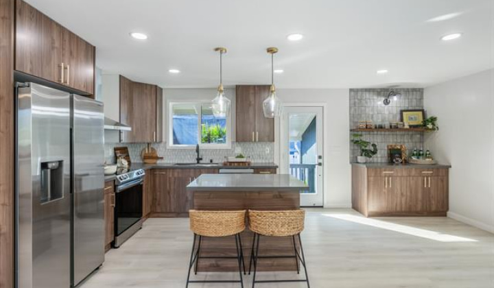 315 Oneawa Street,Kailua,Hawaii,96734,5 Bedrooms Bedrooms,2 BathroomsBathrooms,Single family,Oneawa,18076534