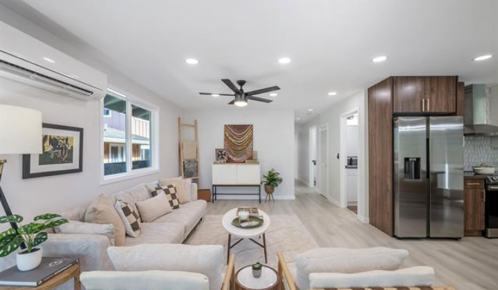 315 Oneawa Street,Kailua,Hawaii,96734,5 Bedrooms Bedrooms,2 BathroomsBathrooms,Single family,Oneawa,18076534
